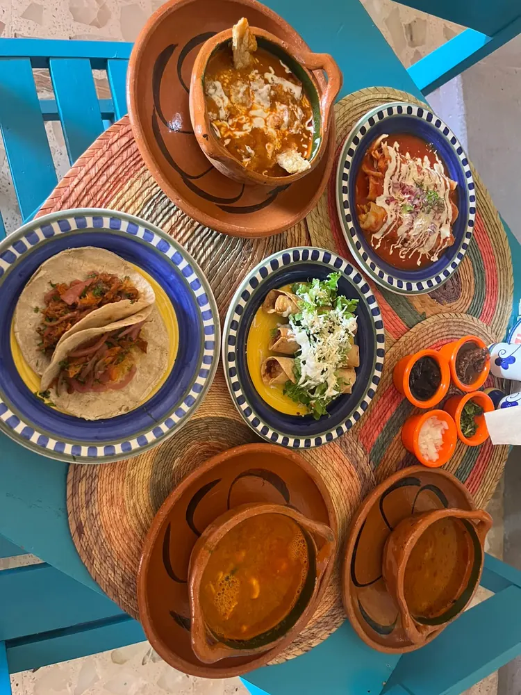 Viernes de Botanita en Las Adelitas